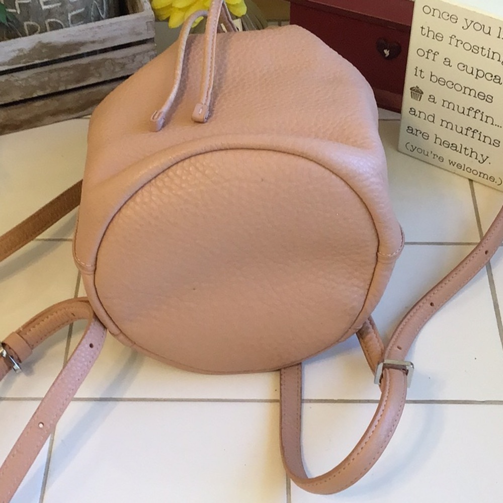 Mauve Drawstring Leather Bucket Bag/Backpack - Picture 7 of 8